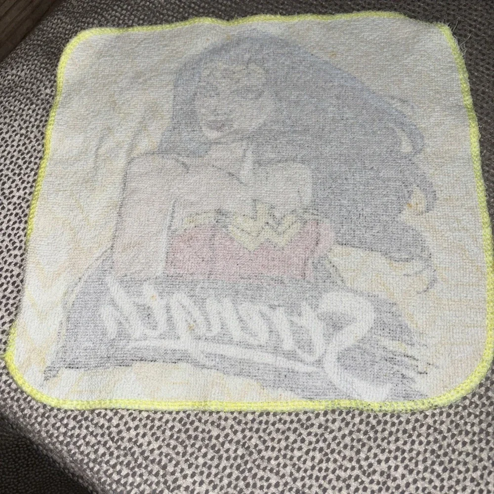 90's VTG Wonder Woman Wash Cloth Towel Terry Cloth Vintage